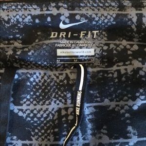 Nike Dri-Fit crop athletic pants